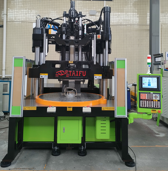 超低工作臺(tái)立式轉(zhuǎn)盤注塑機(jī) 超低工作臺(tái)立式轉(zhuǎn)盤注塑機(jī)